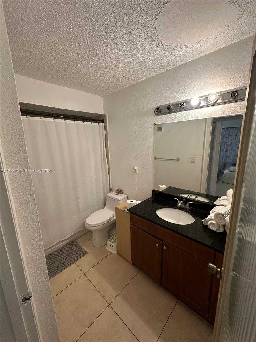 Small Image of 15640 SOUTH WEST 106TH LN #903, Miami Number 3