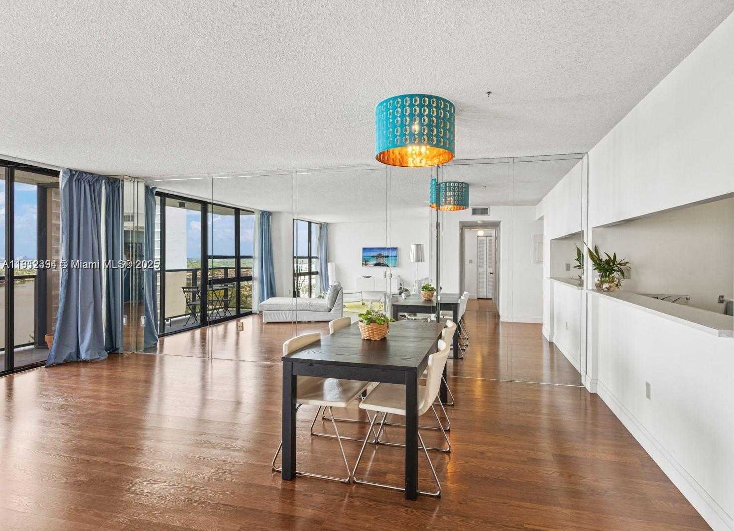 Small Image of 600 NORTH EAST 36TH ST #1810, Miami Number 5