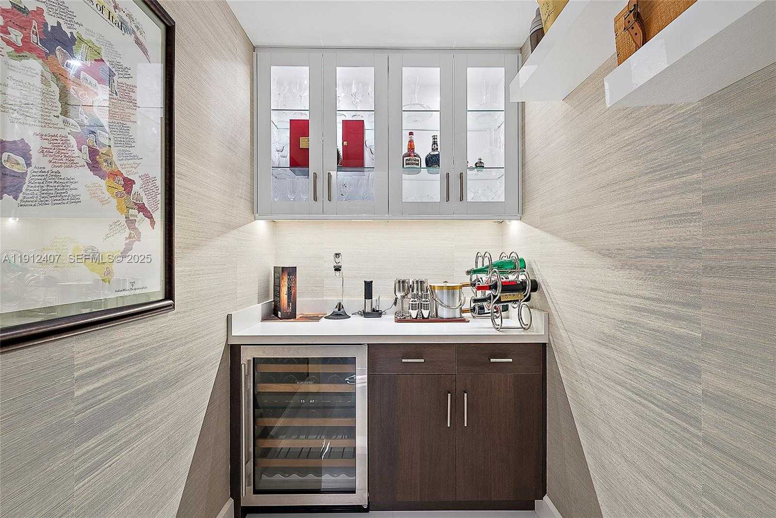 Imagen de Pequeño Objeto