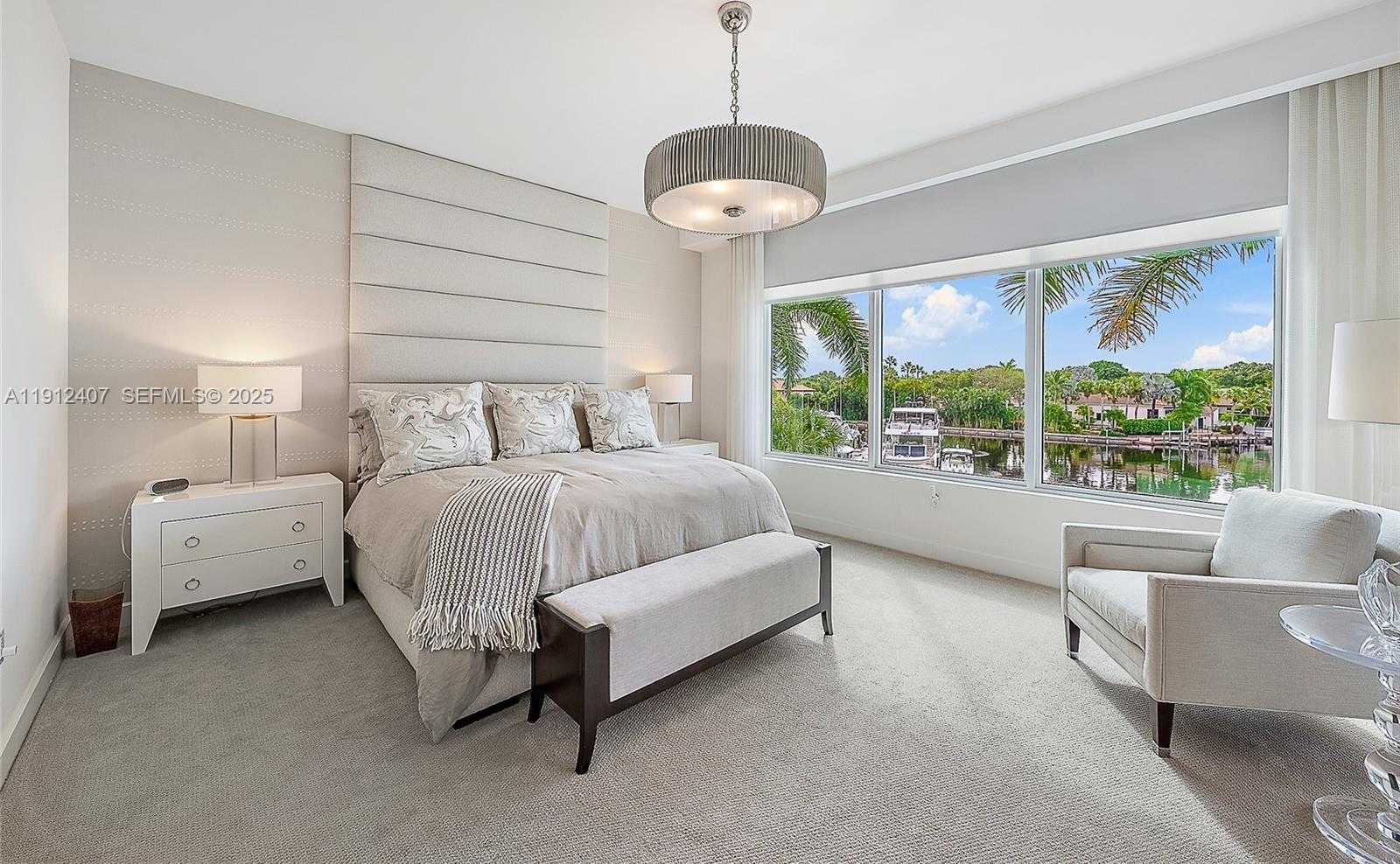 Imagen de Pequeño Objeto