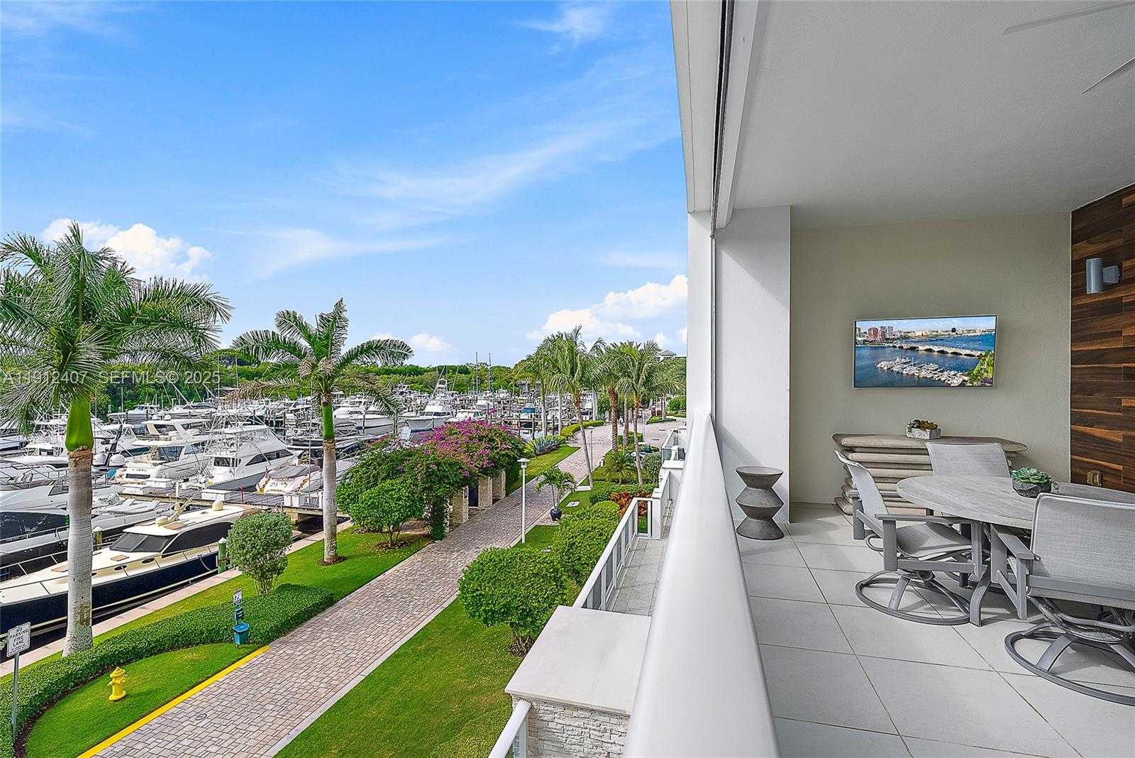 Imagen de Pequeño Objeto