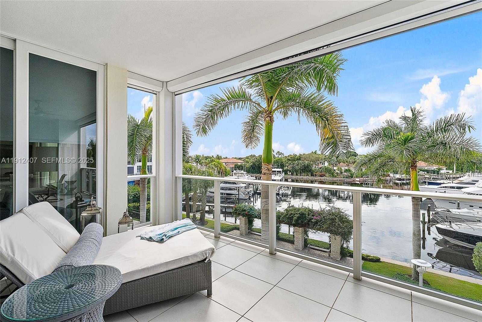 Imagen de Pequeño Objeto