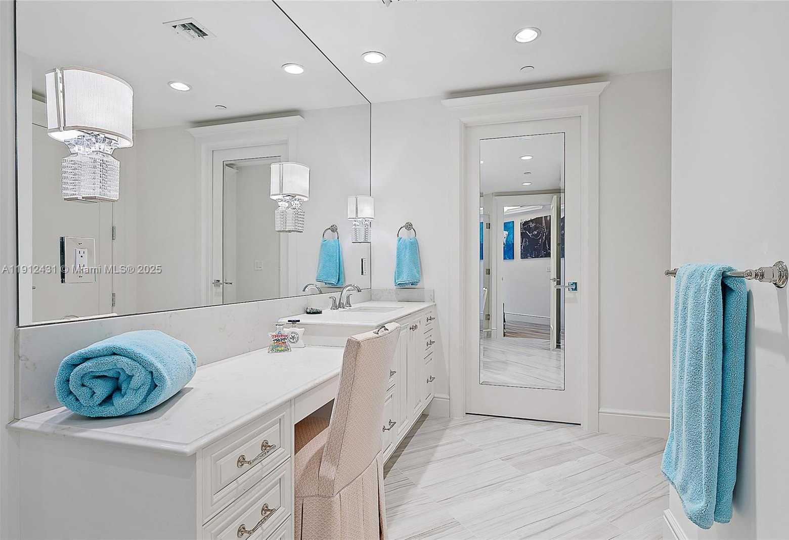 Small Image of 2720 DONALD ROSS RD #503, Palm Beach Gardens Number 18