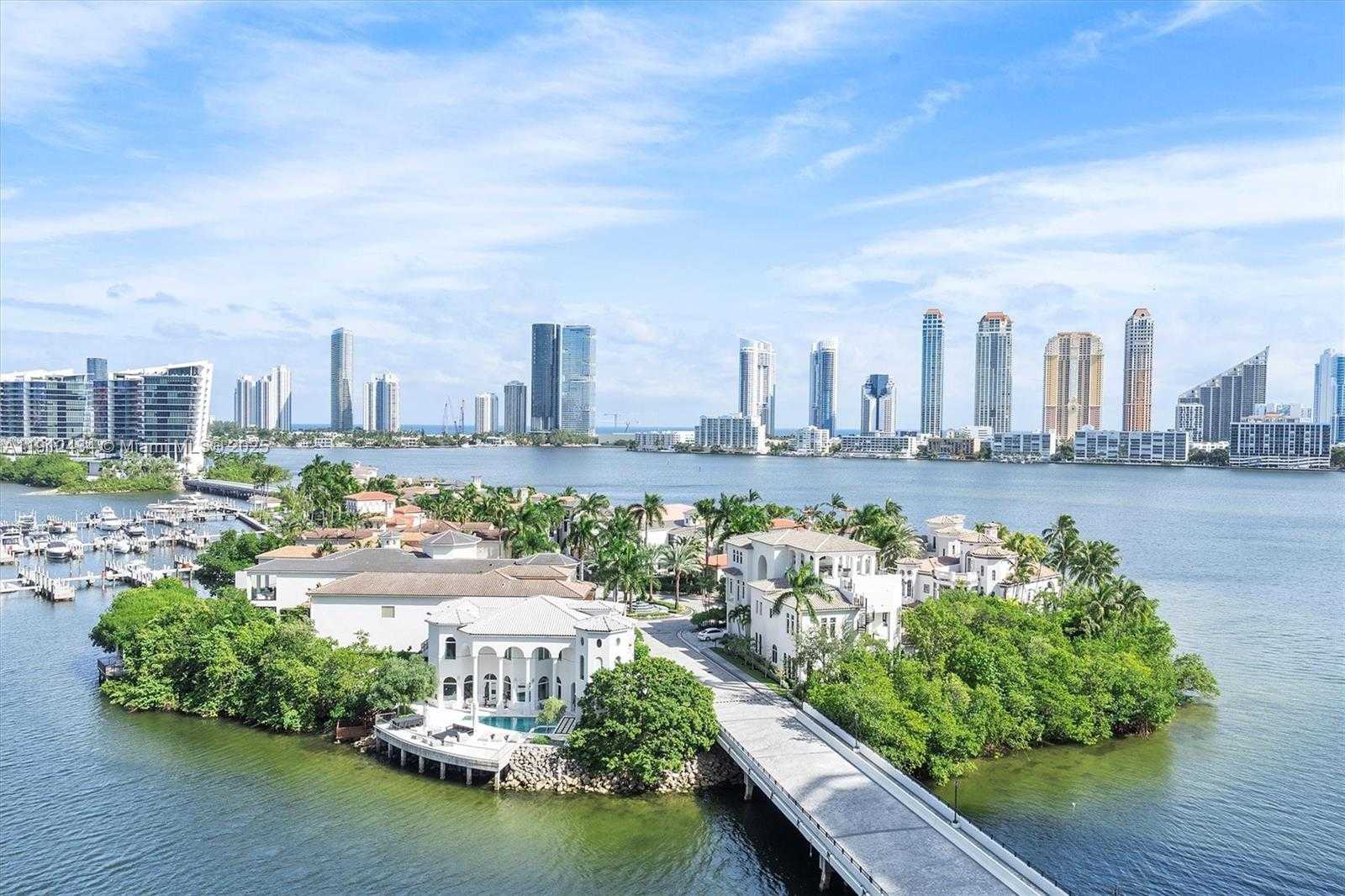 Small Image of 6000 ISLAND BLVD #1007, Aventura Number 1