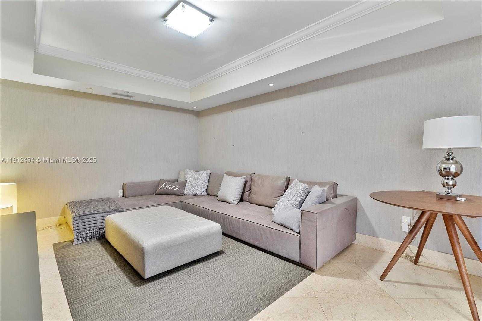 Small Image of 6000 ISLAND BLVD #1007, Aventura Number 15