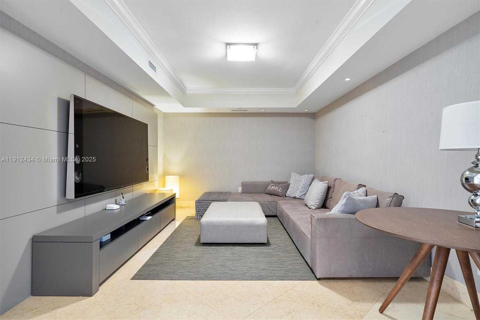 Small Image of 6000 ISLAND BLVD #1007, Aventura Number 16