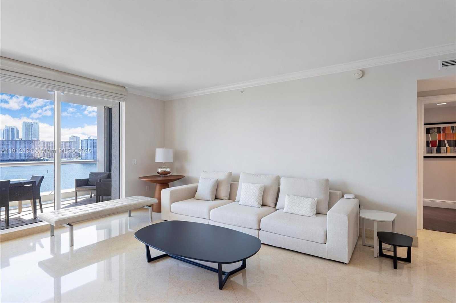 Small Image of 6000 ISLAND BLVD #1007, Aventura Number 23