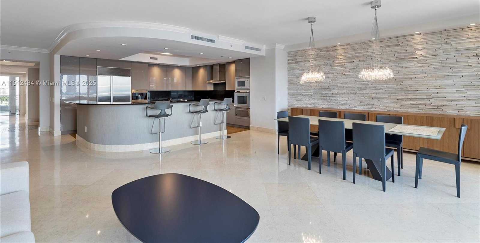 Small Image of 6000 ISLAND BLVD #1007, Aventura Number 30