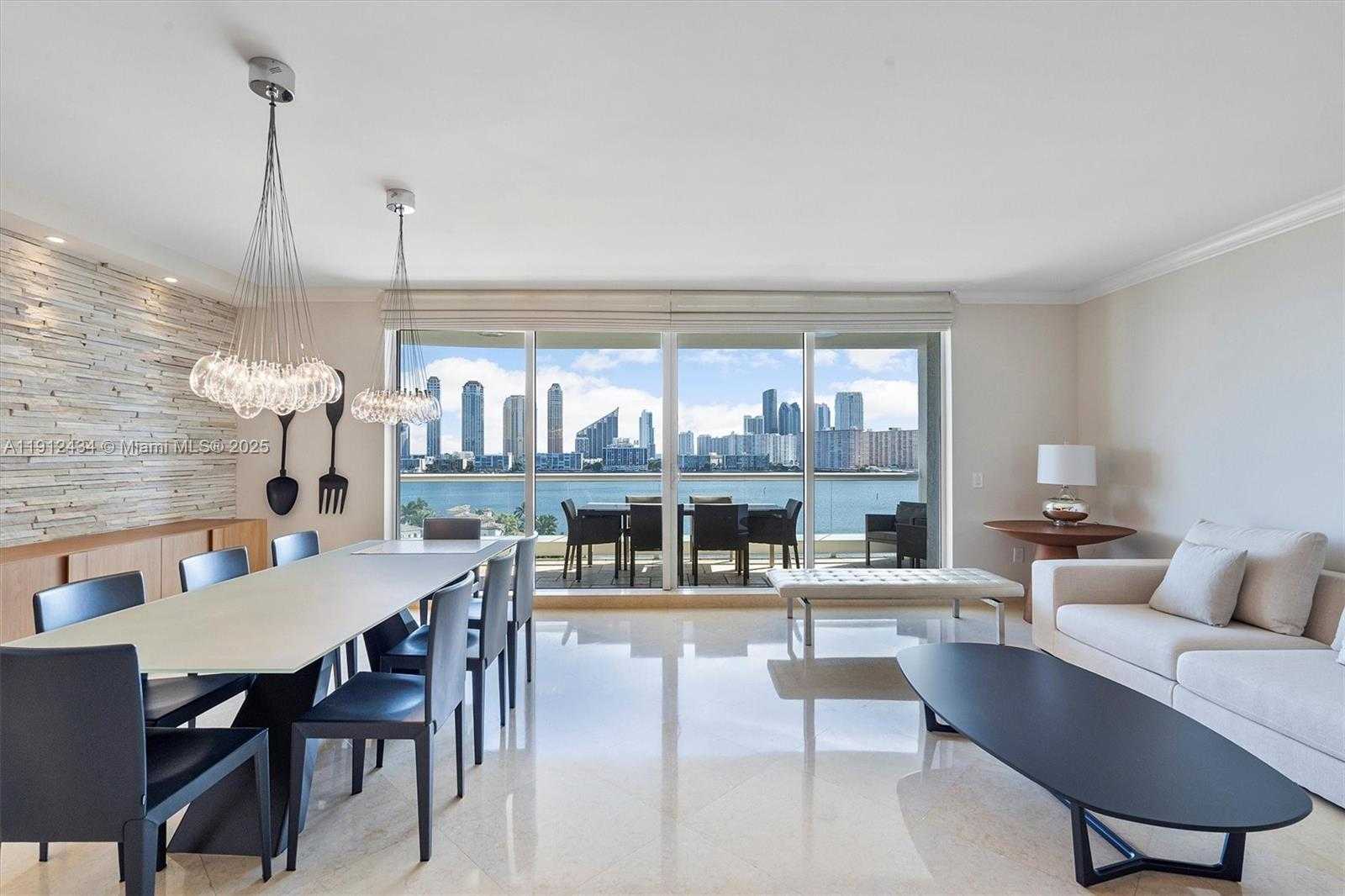 Small Image of 6000 ISLAND BLVD #1007, Aventura Number 32