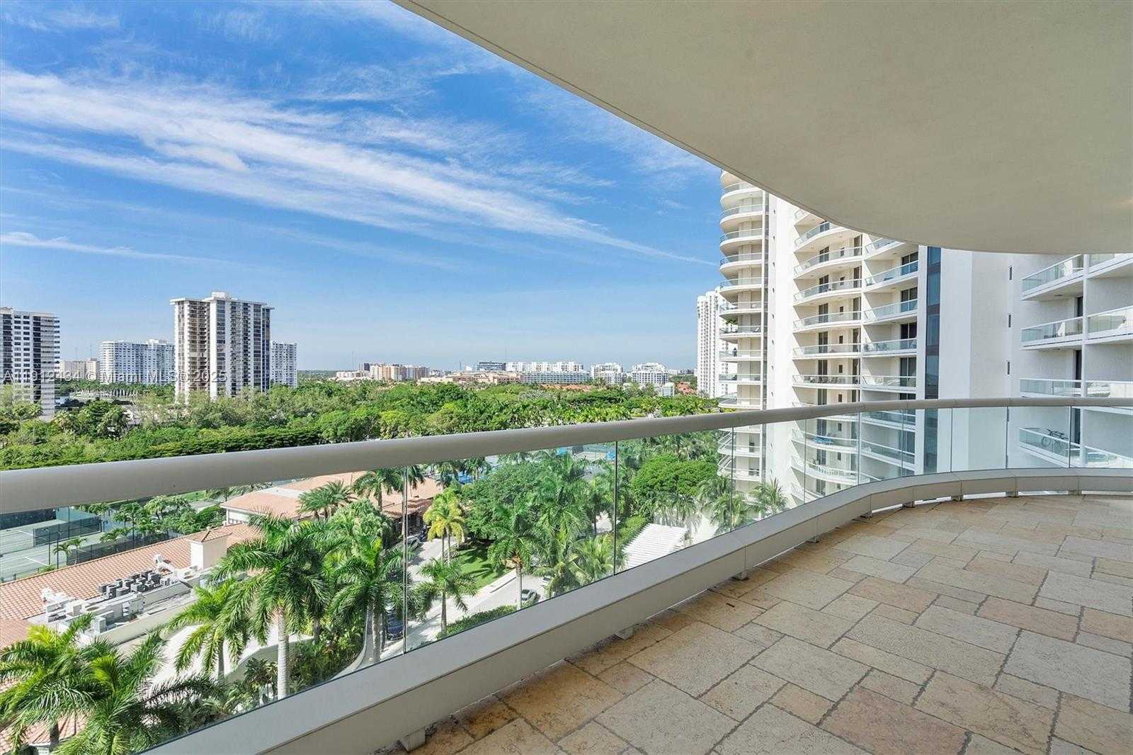 Small Image of 6000 ISLAND BLVD #1007, Aventura Number 53