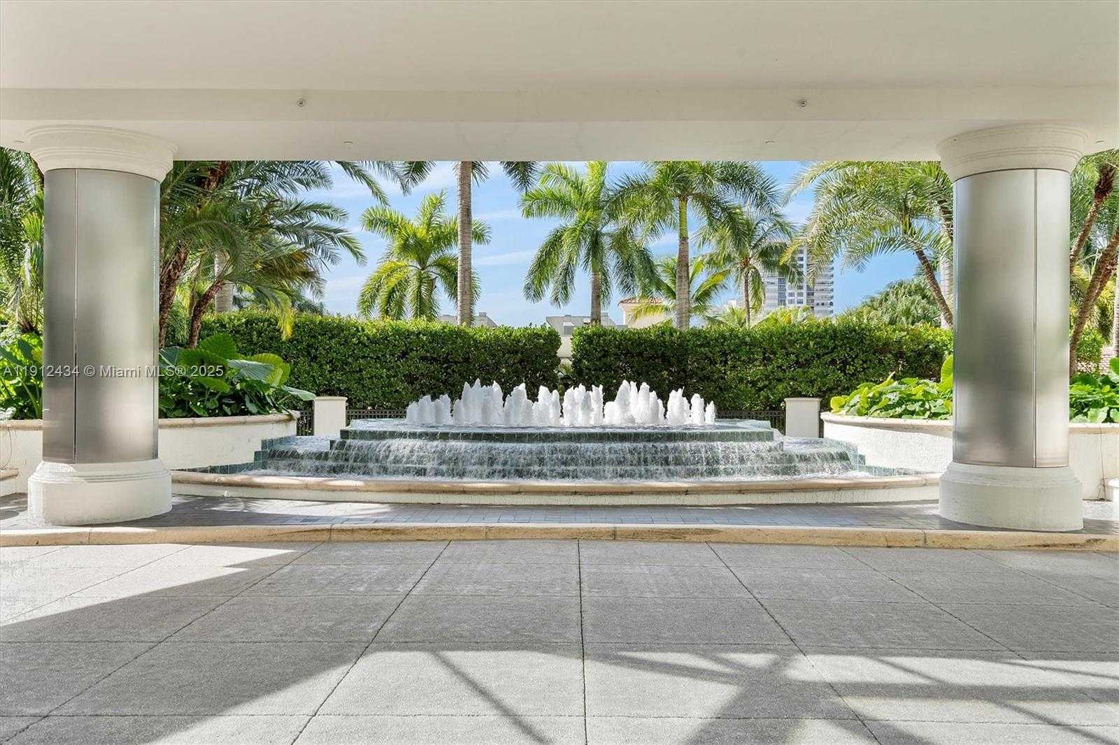Small Image of 6000 ISLAND BLVD #1007, Aventura Number 60