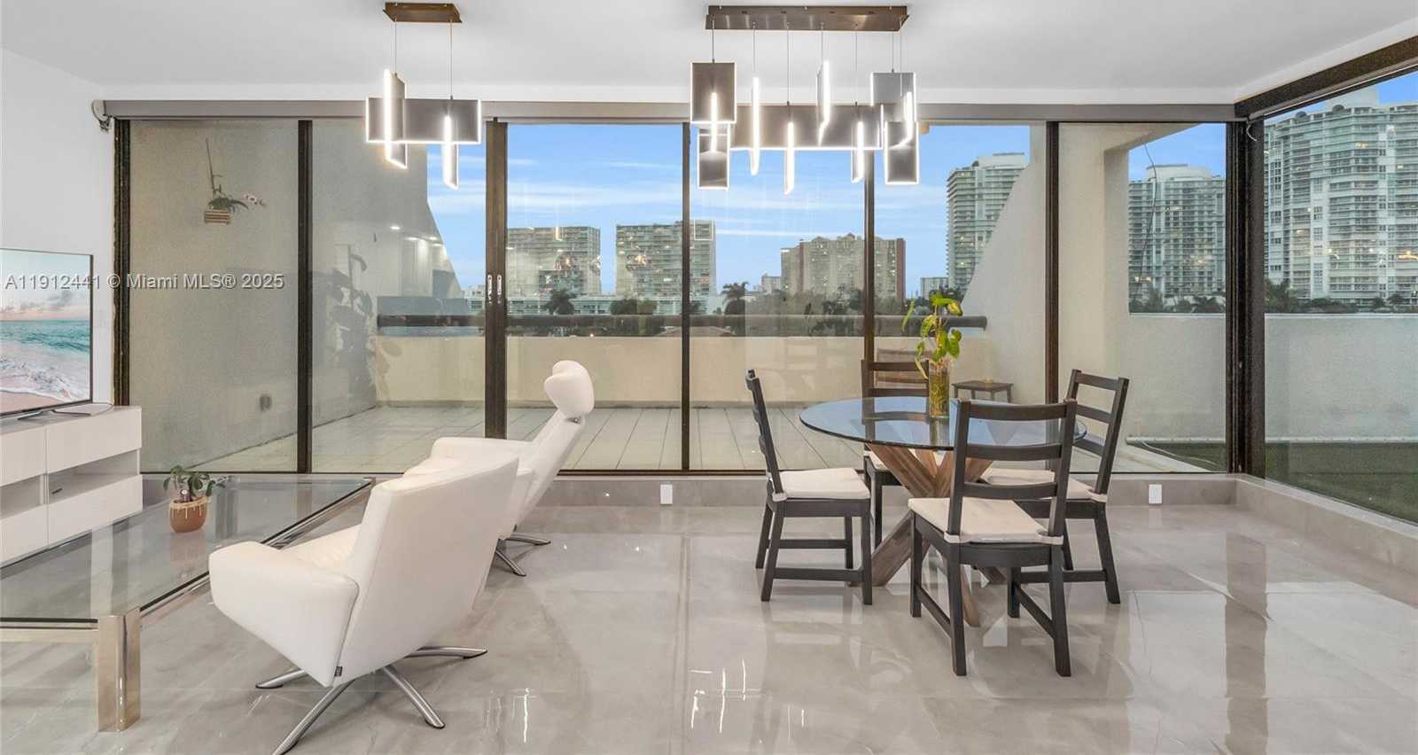 Small Image of 355 POINCIANA DR #1130, Sunny Isles Beach Number 8