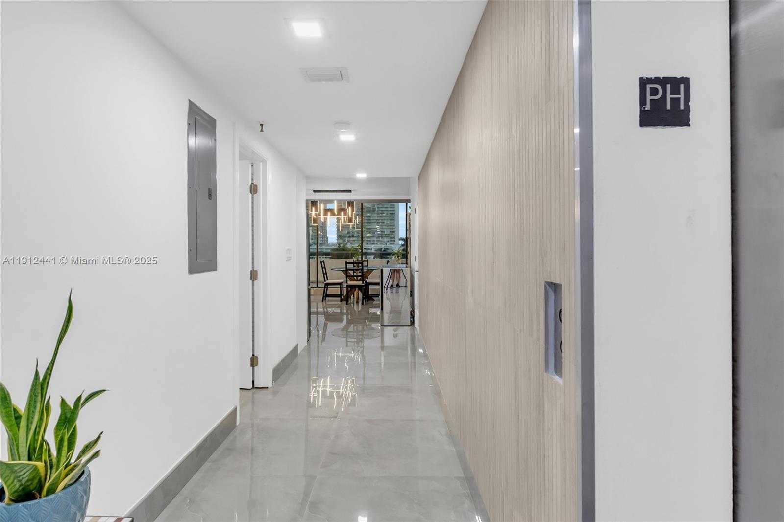 Small Image of 355 POINCIANA DR #1130, Sunny Isles Beach Number 9