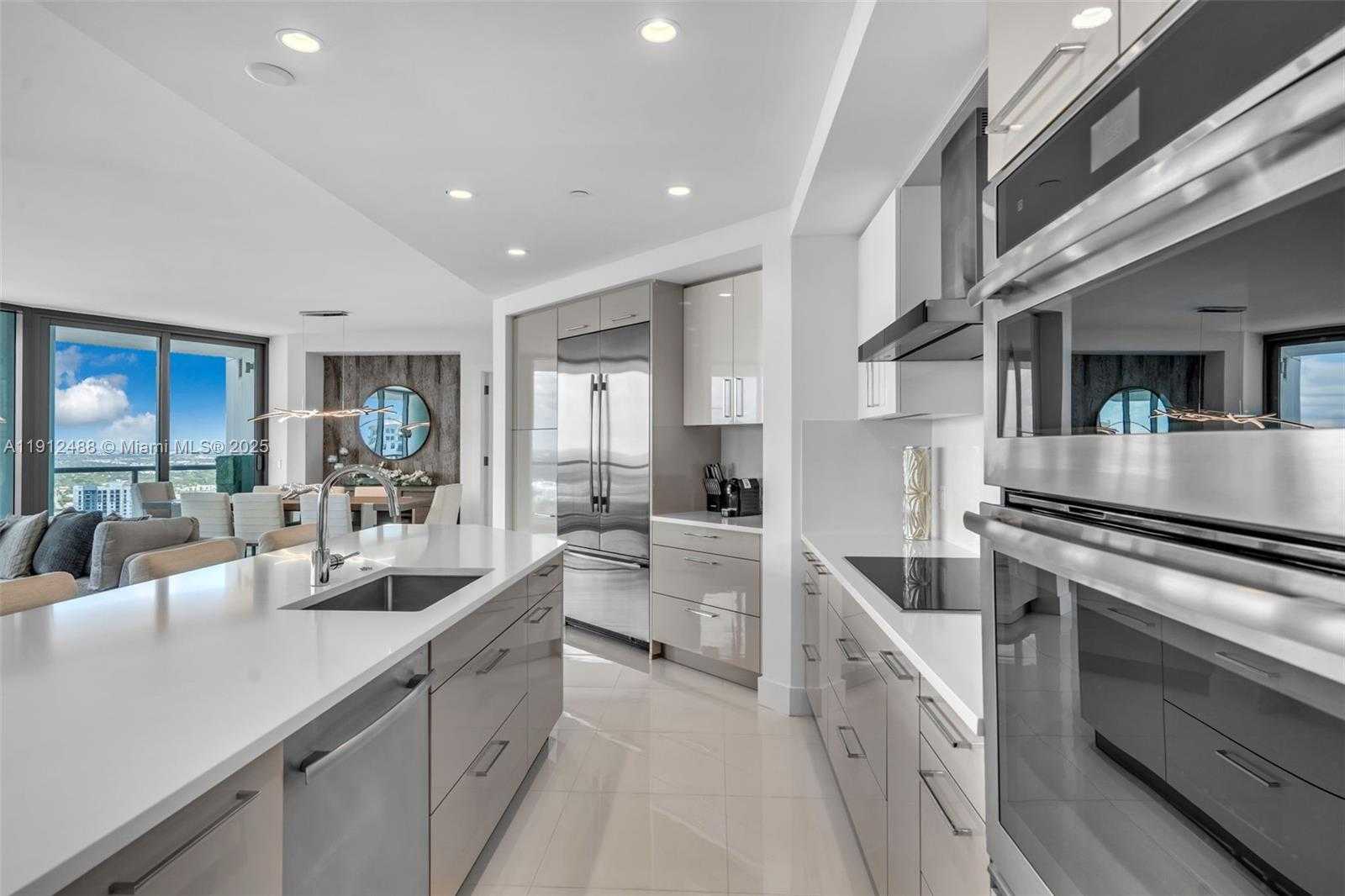 Small Image of 100 EAST LAS OLAS BLVD #3703, Fort Lauderdale Number 12