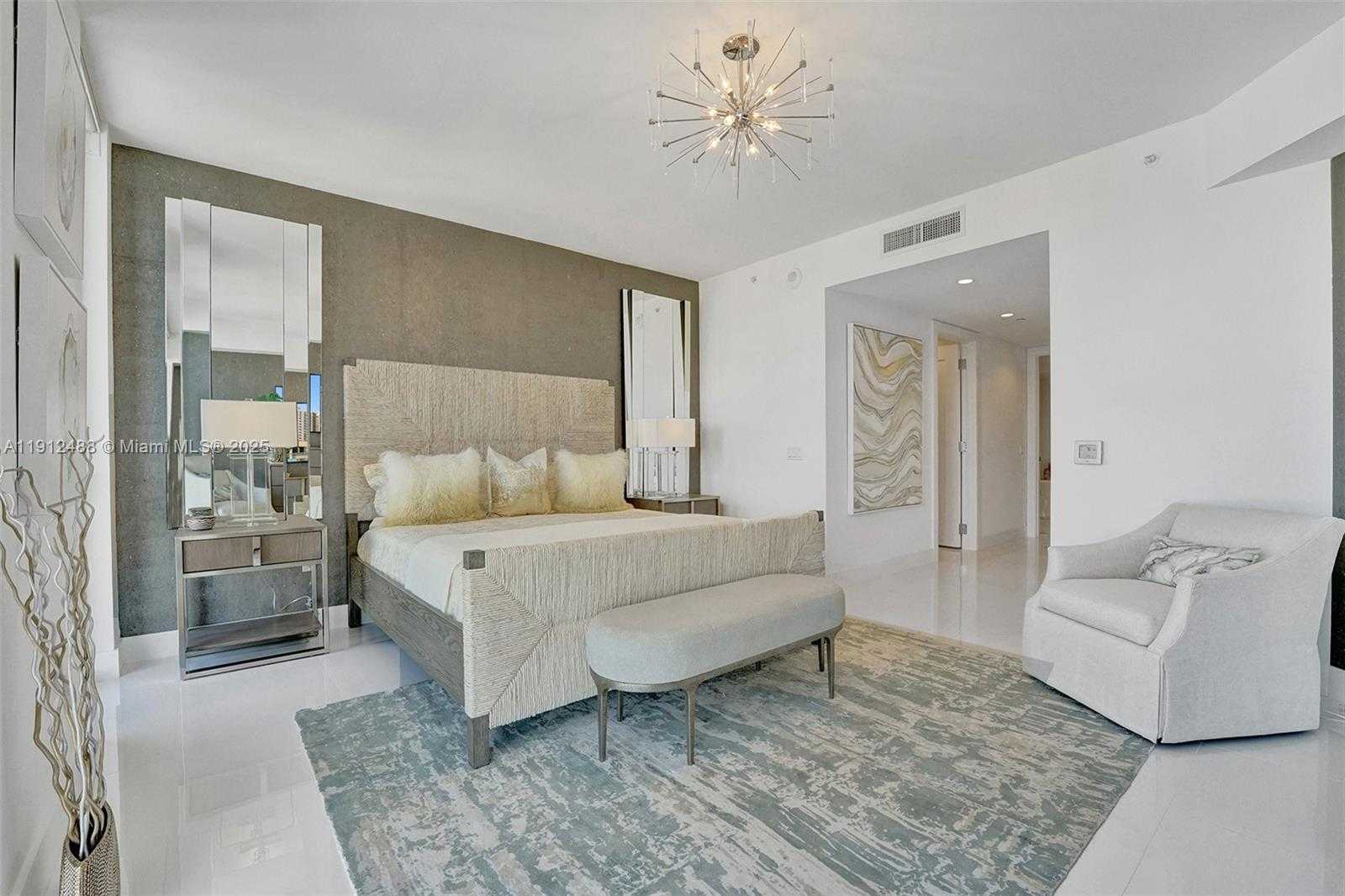 Small Image of 100 EAST LAS OLAS BLVD #3703, Fort Lauderdale Number 18