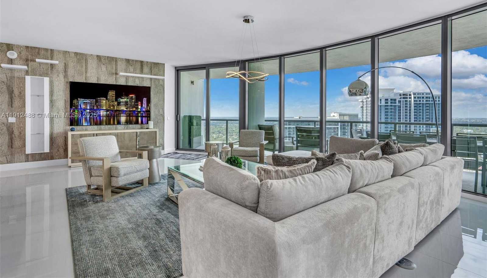 Small Image of 100 EAST LAS OLAS BLVD #3703, Fort Lauderdale Number 9