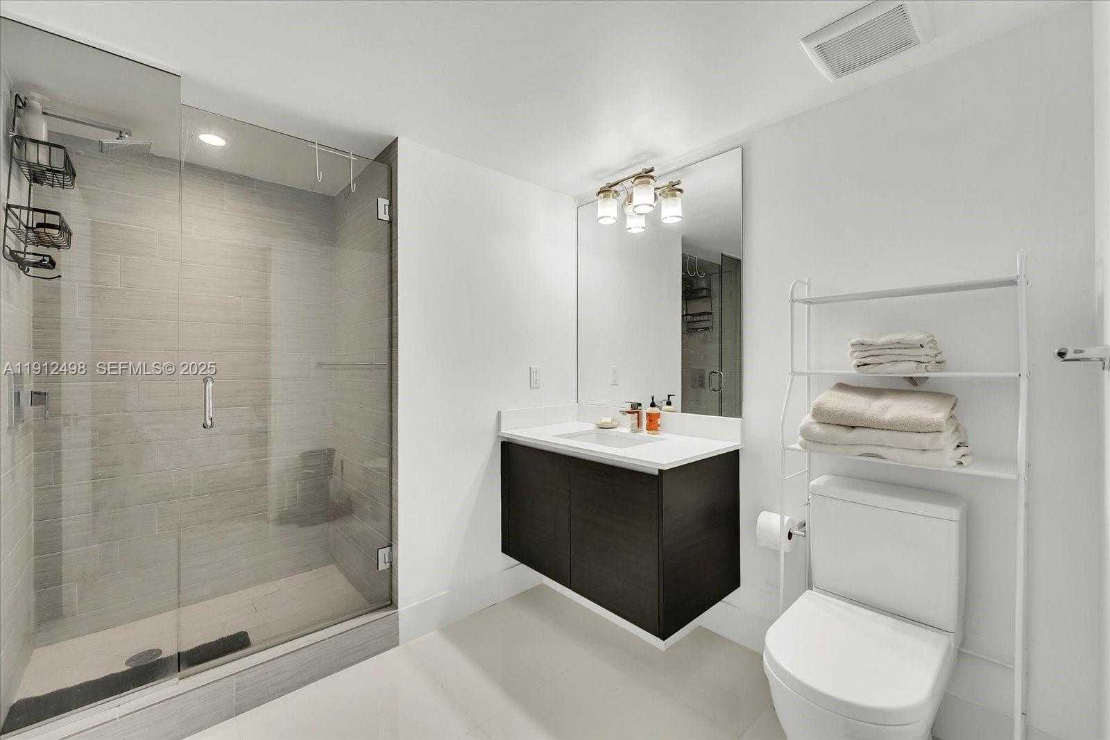 Imagen de Pequeño Objeto