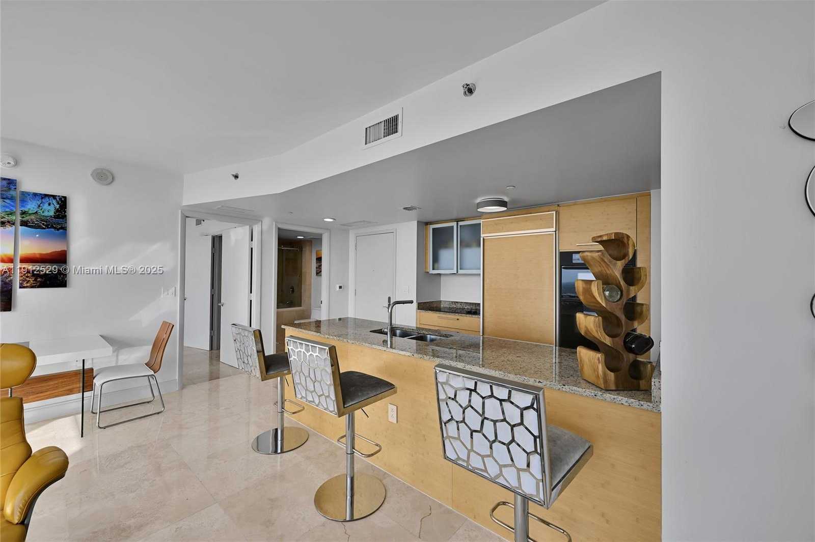 Small Image of 1830 SOUTH OCEAN DR #4807, Hallandale Beach Number 16