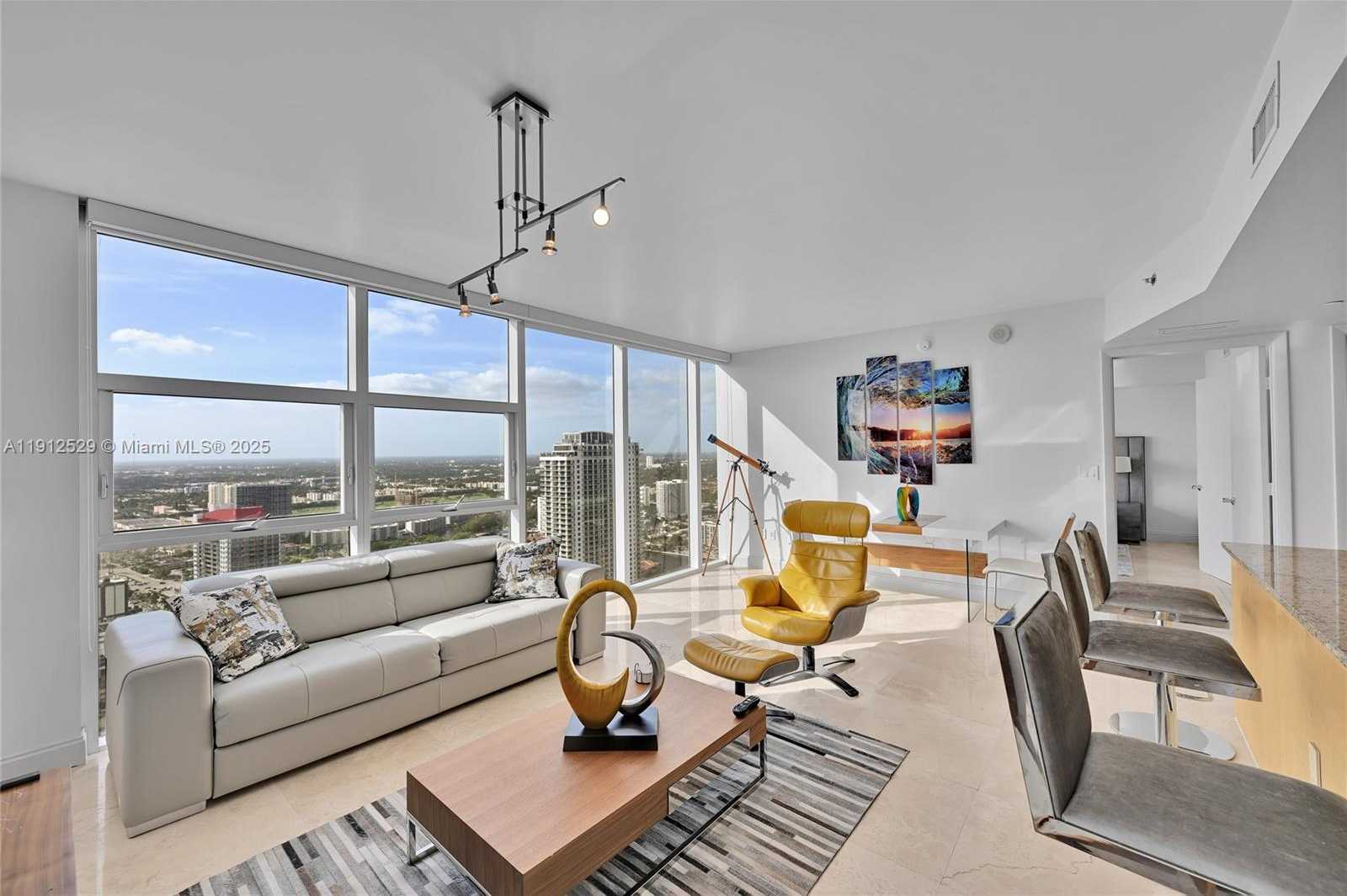 Small Image of 1830 SOUTH OCEAN DR #4807, Hallandale Beach Number 5