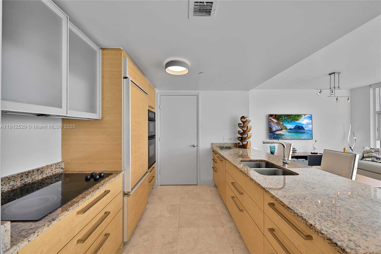 Small Image of 1830 SOUTH OCEAN DR #4807, Hallandale Beach Number 8