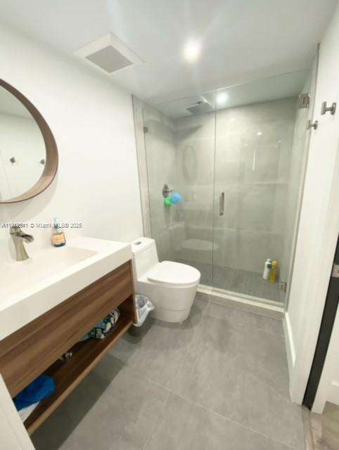 Small Image of 401 OCEAN DR #910, Miami Beach Number 10