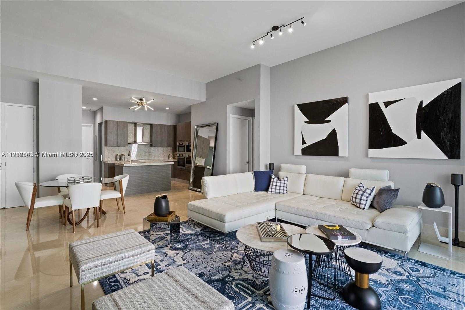 Small Image of 900 BRICKELL KEY BLVD #1502, Miami Number 11