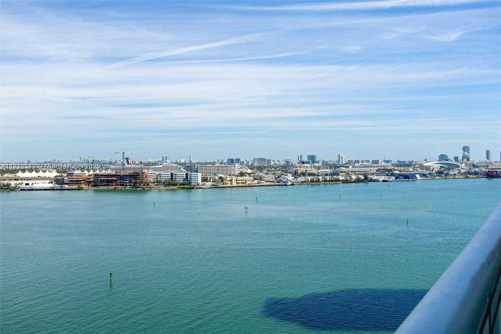 Small Image of 900 BRICKELL KEY BLVD #1502, Miami Number 20