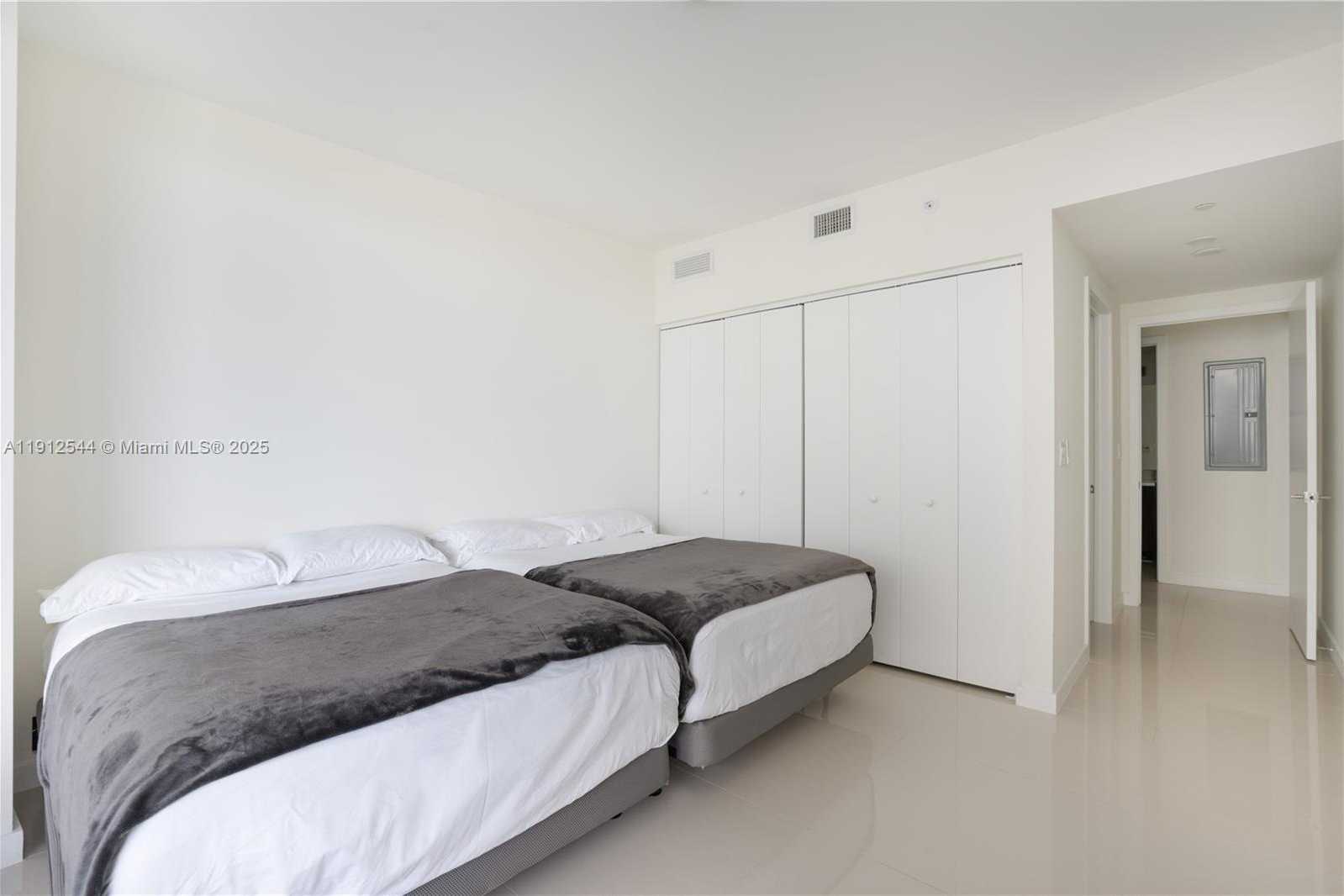 Small Image of 488 NORTH EAST 18TH ST #2210, Miami Number 15