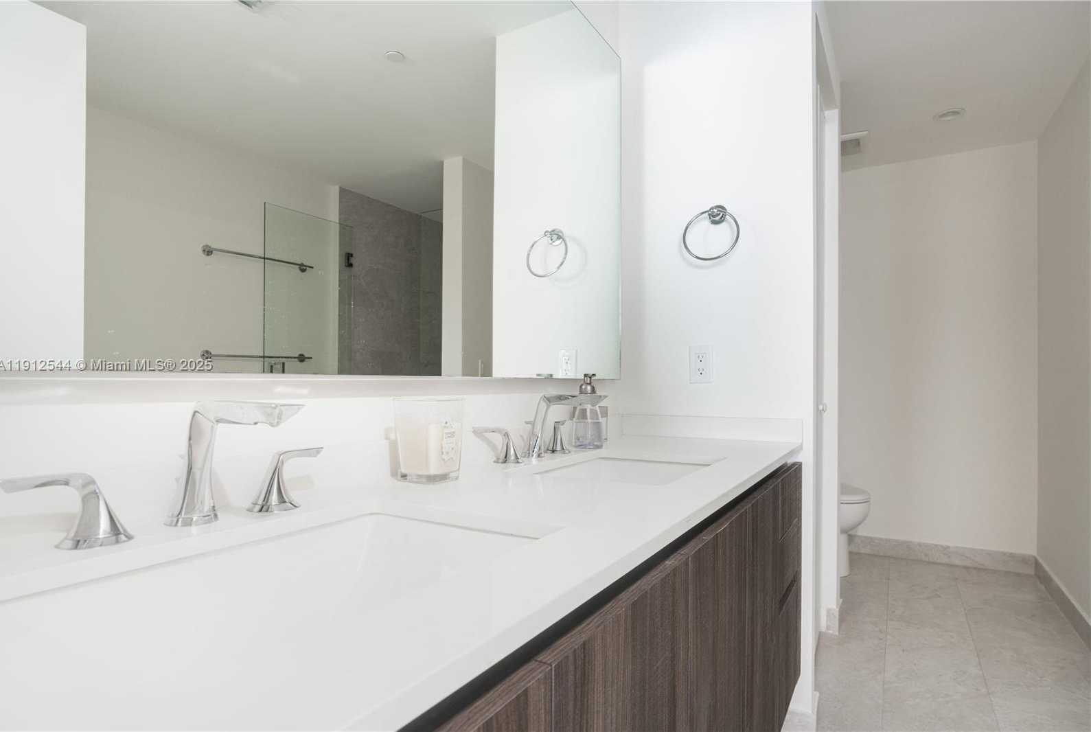 Small Image of 488 NORTH EAST 18TH ST #2210, Miami Number 23