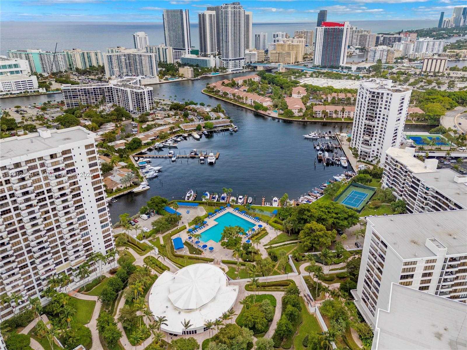 Small Image of 600 THREE ISLANDS BLVD #612, Hallandale Beach Number 5