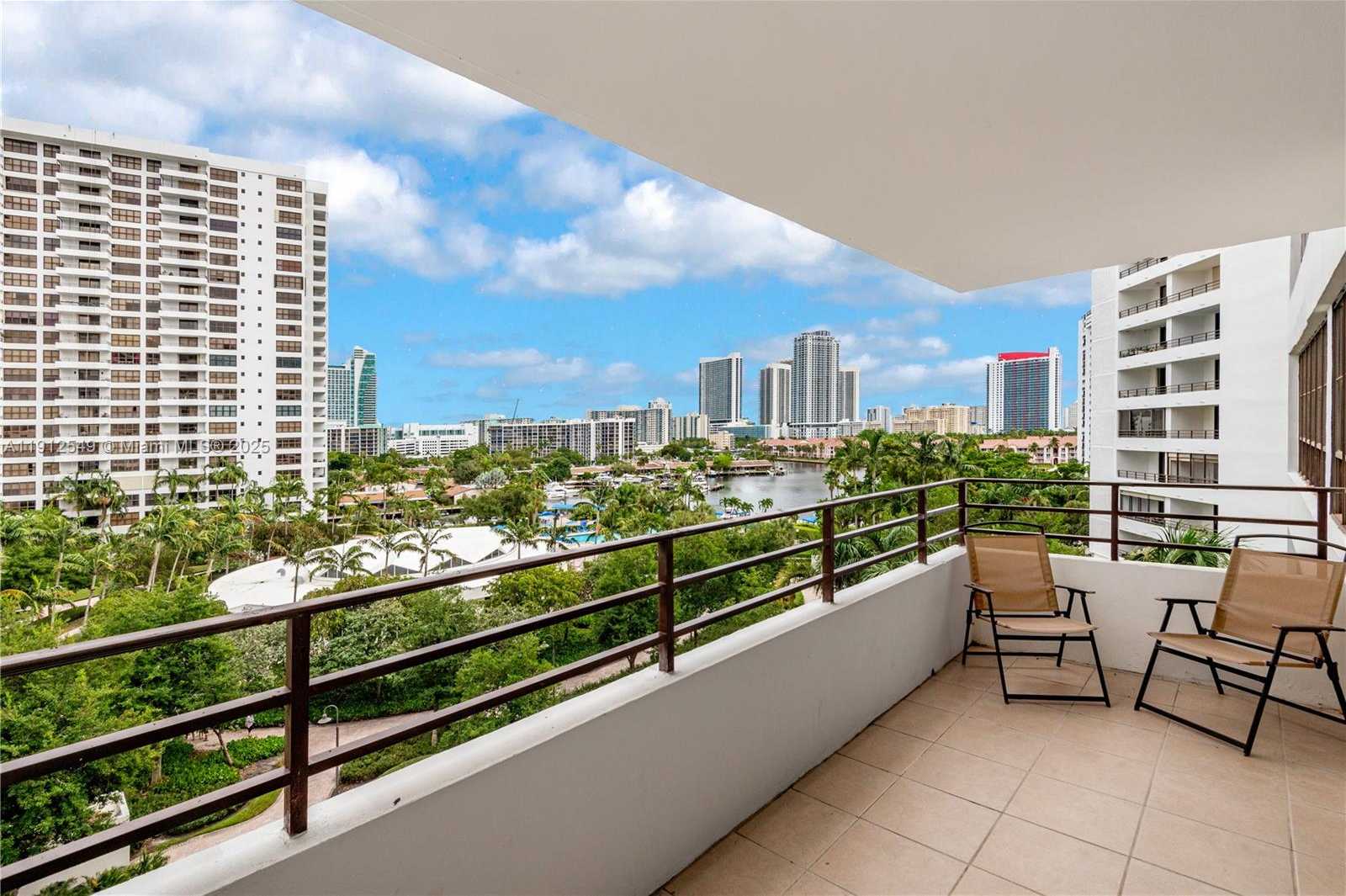 Small Image of 600 THREE ISLANDS BLVD #612, Hallandale Beach Number 8