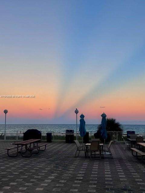 Small Image of 5701 SOUTH EAST COLLINS AVE #PH10, Miami Beach Number 10