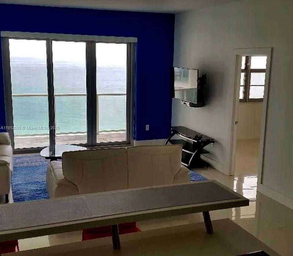 Small Image of 5701 SOUTH EAST COLLINS AVE #PH10, Miami Beach Number 7