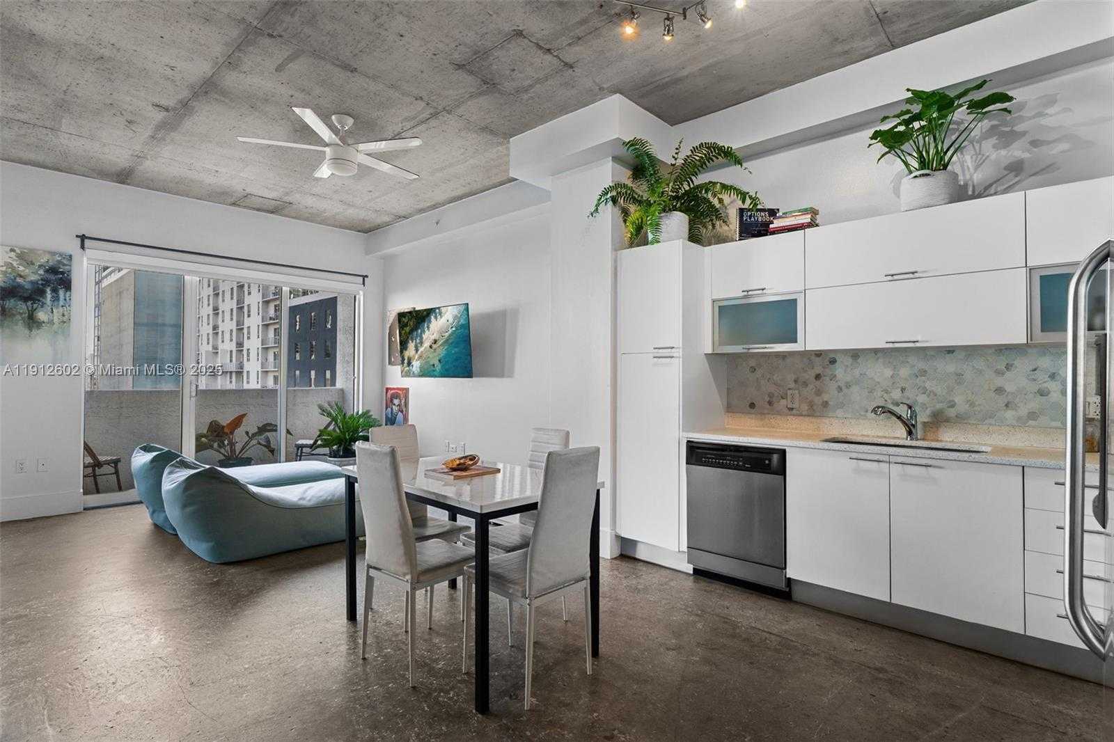 Small Image of 133 NORTH EAST 2ND AVE #909, Miami Number 2