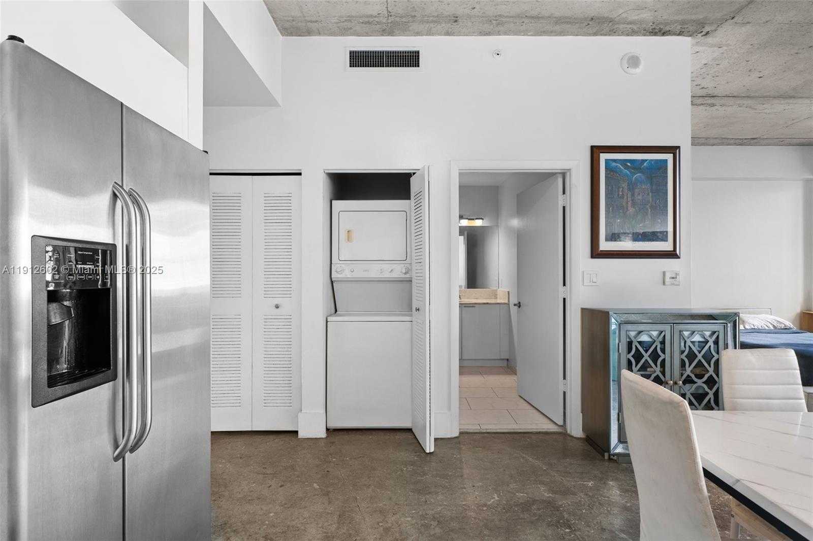 Small Image of 133 NORTH EAST 2ND AVE #909, Miami Number 4