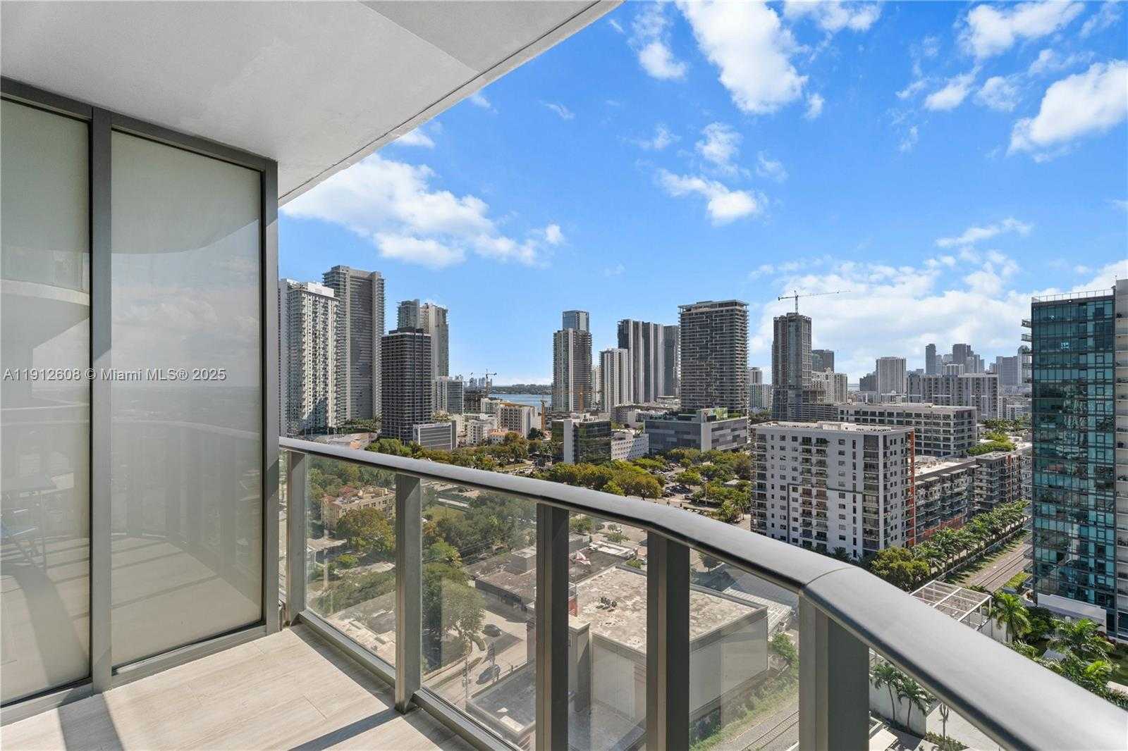 Small Image of 121 NORTH EAST 34TH ST #2003, Miami Number 15