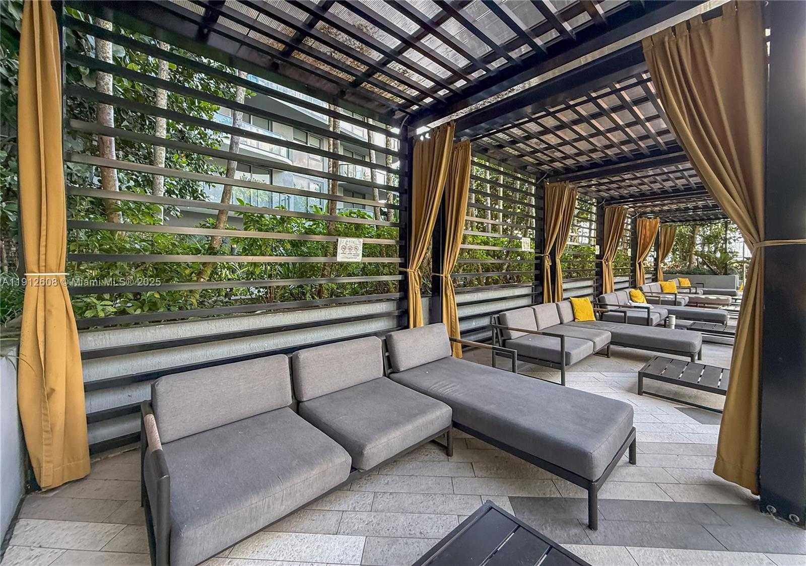 Small Image of 121 NORTH EAST 34TH ST #2003, Miami Number 18