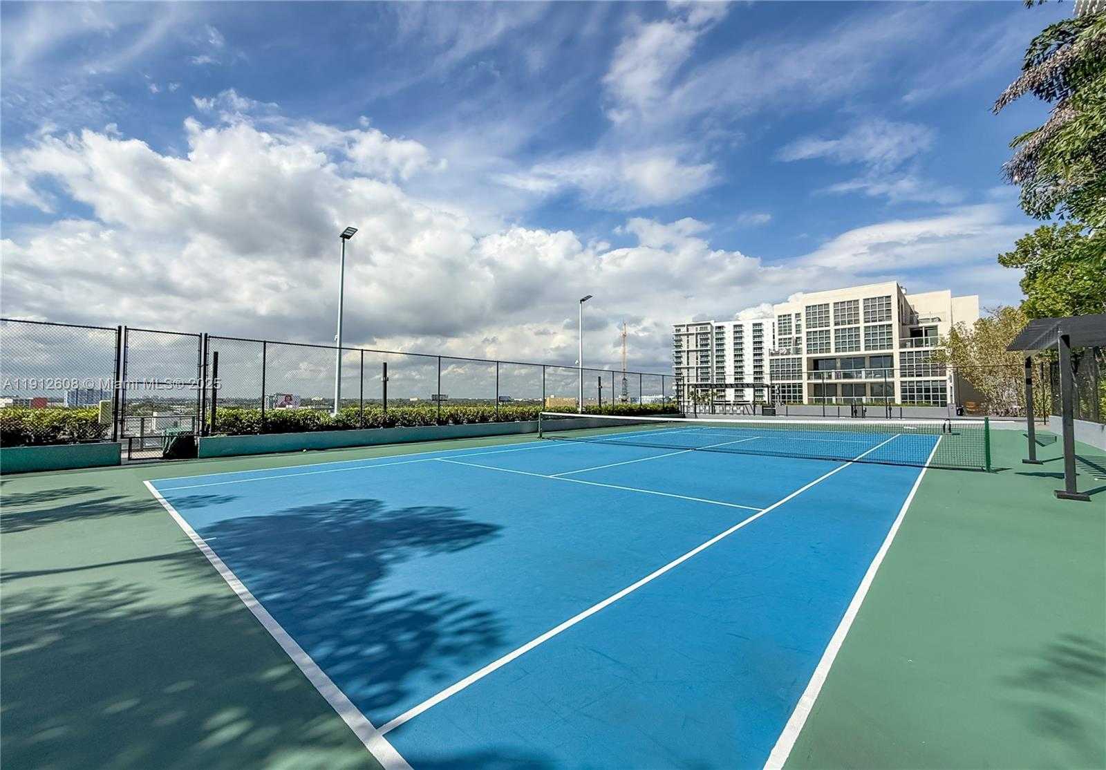 Small Image of 121 NORTH EAST 34TH ST #2003, Miami Number 21