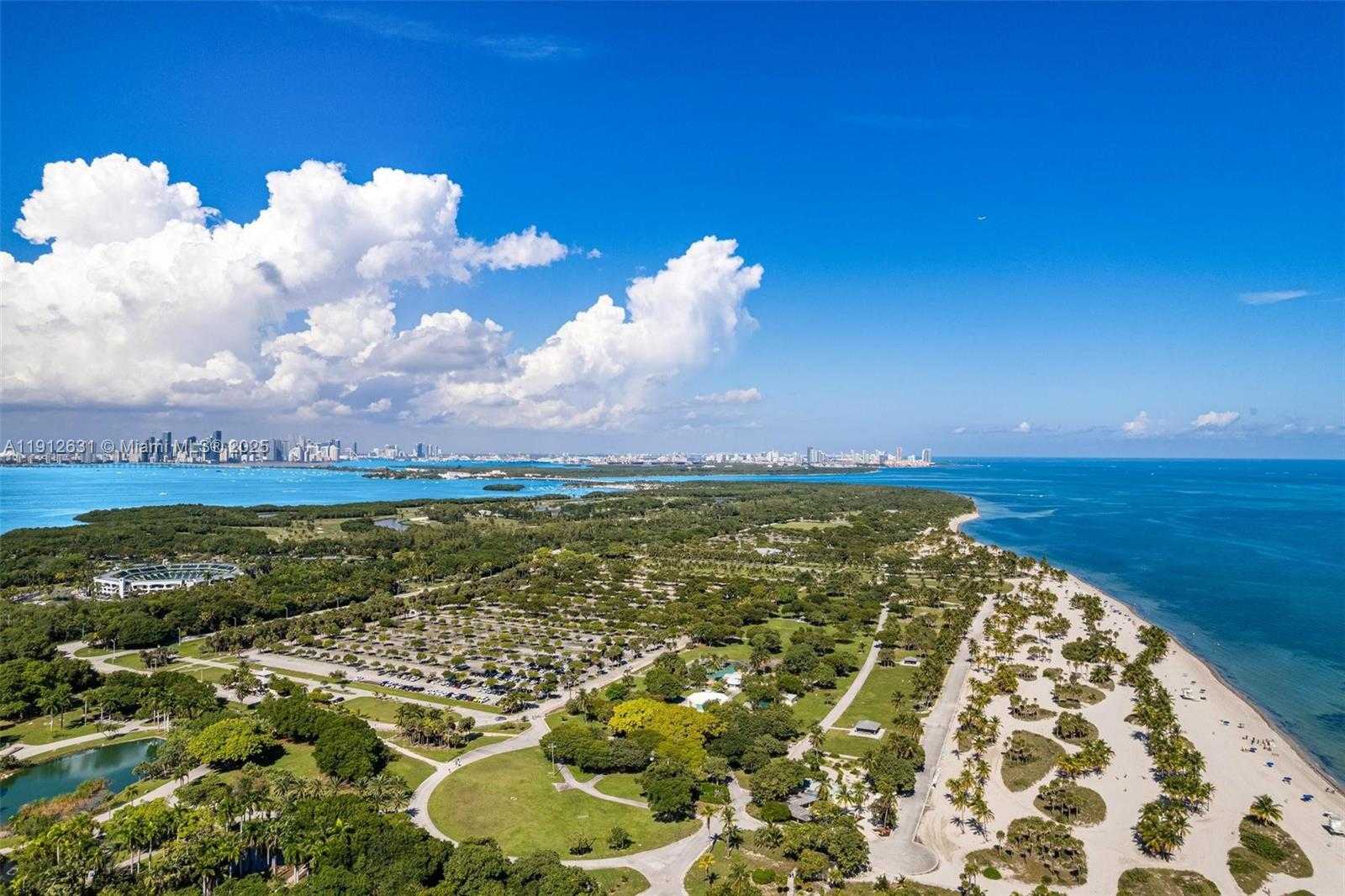 Small Image of 155 OCEAN LANE DR #1002, Key Biscayne Number 22