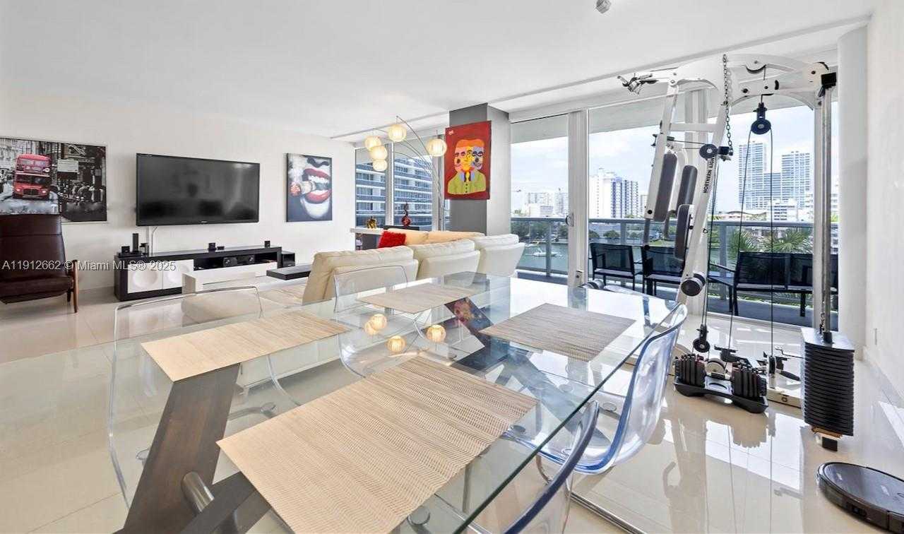 Small Image of 900 BAY DR #622-620, Miami Beach Number 5