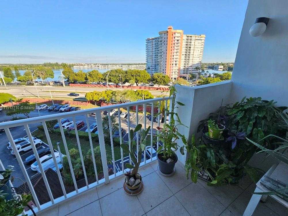 Small Image of 1200 Miami Gardens Dr, Miami, FL 33179, USA Number 18