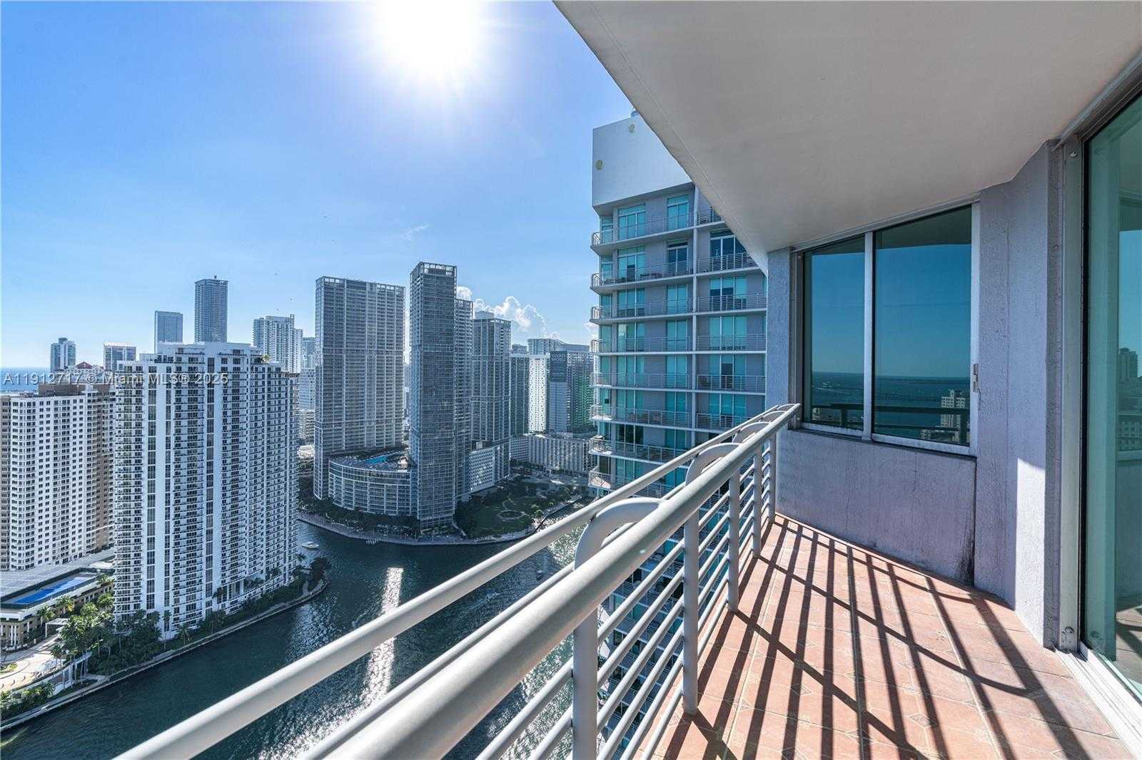 Small Image of 335 SOUTH BISCAYNE BLVD #4105, Miami Number 14