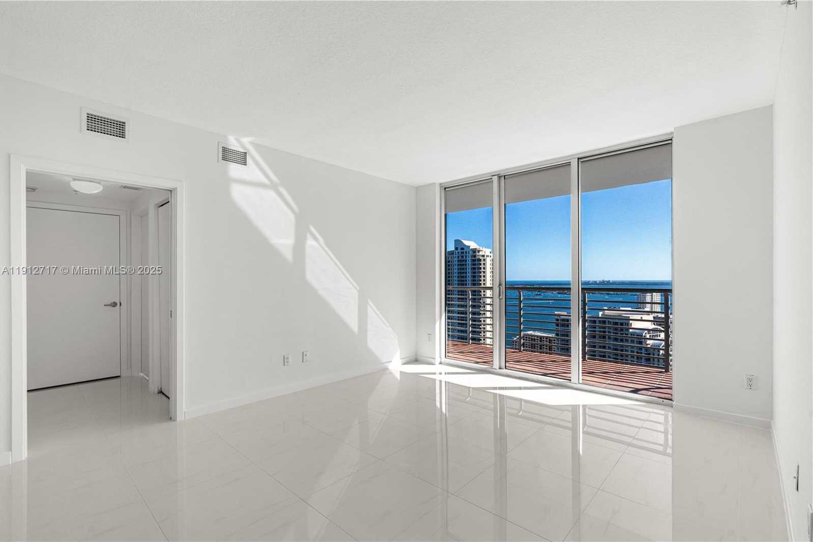 Small Image of 335 SOUTH BISCAYNE BLVD #4105, Miami Number 17