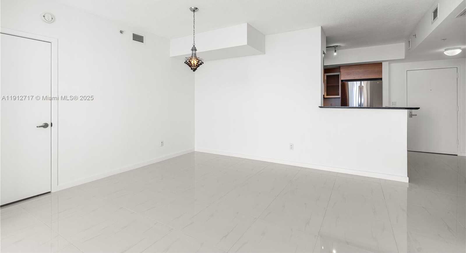 Small Image of 335 SOUTH BISCAYNE BLVD #4105, Miami Number 21