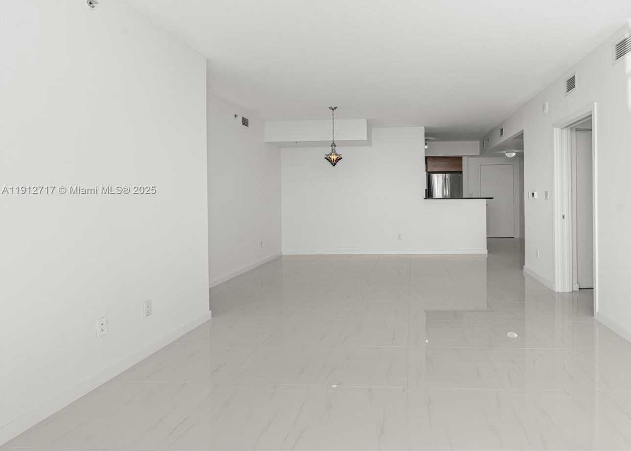 Small Image of 335 SOUTH BISCAYNE BLVD #4105, Miami Number 22
