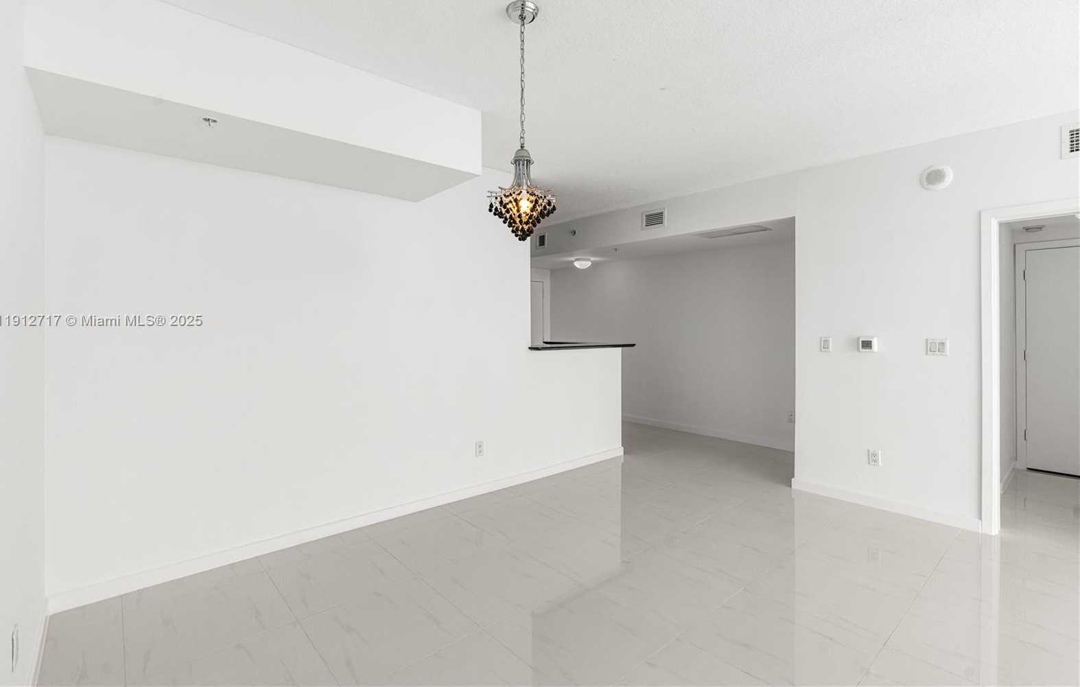 Small Image of 335 SOUTH BISCAYNE BLVD #4105, Miami Number 23