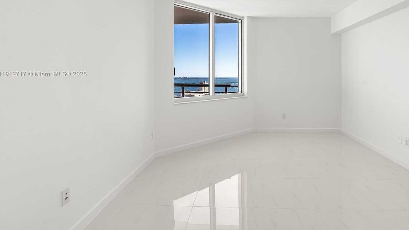 Small Image of 335 SOUTH BISCAYNE BLVD #4105, Miami Number 24