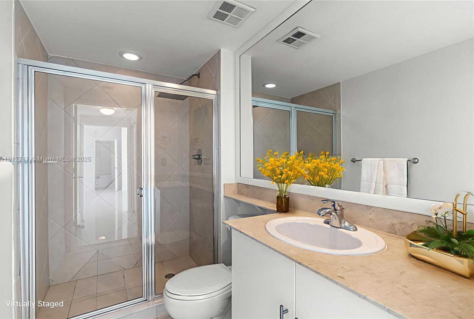 Small Image of 335 SOUTH BISCAYNE BLVD #4105, Miami Number 29