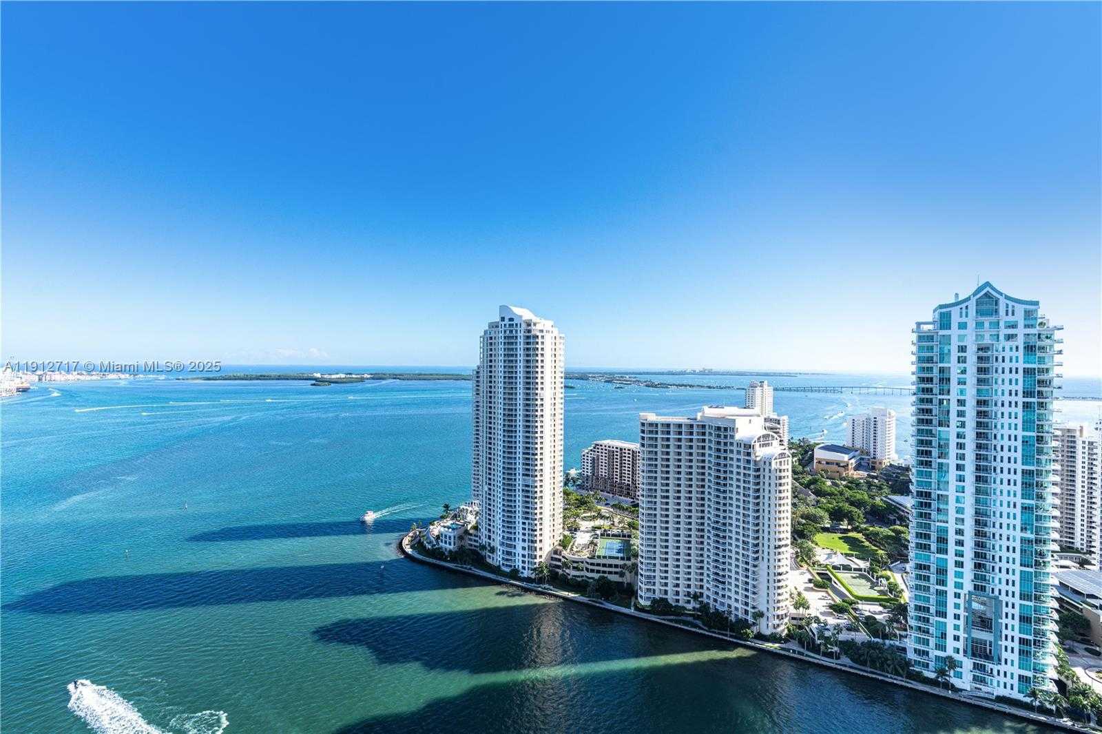 Small Image of 335 SOUTH BISCAYNE BLVD #4105, Miami Number 5