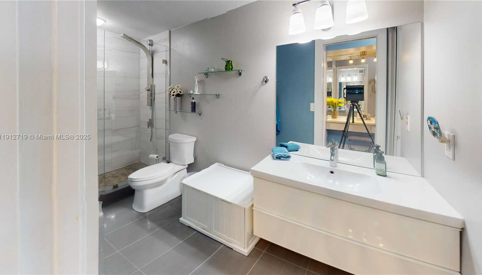 Imagen de Pequeño Objeto